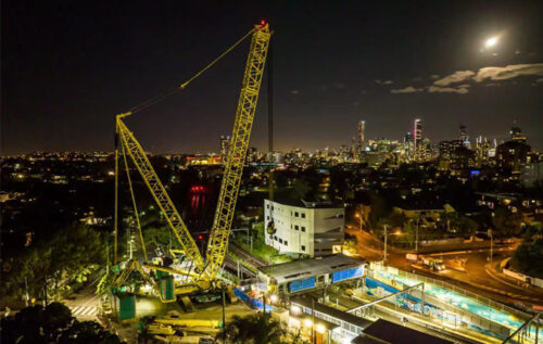 <strong>Żuraw gąsienicowy Sany SCC8000A zdobył „Puchar Pamięci Billa Shawa” (Bill Shaw Memorial Cup) w Crane Industry Council of Australia (CICA</strong>)